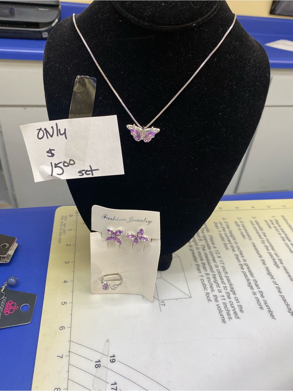 Fashion Jewelry Purple Butterfly Necklace and Earring Set